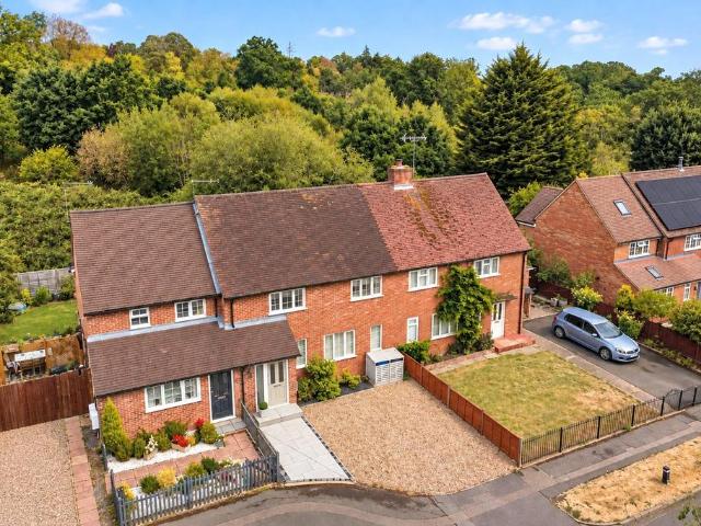 House for sale in Sunningdale