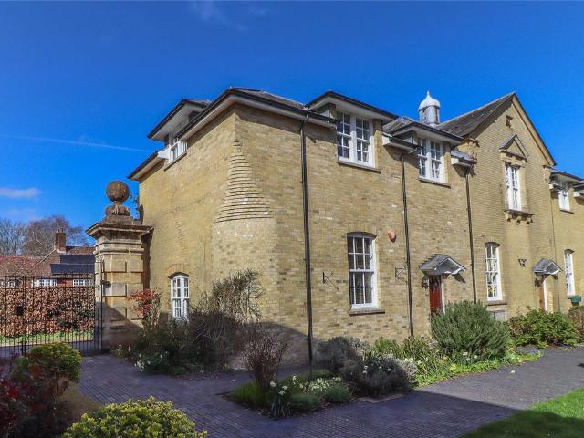 House for sale in Barton Stacey, Hampshire