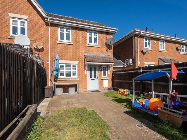 House for sale in Dunstable, Bedfordshire