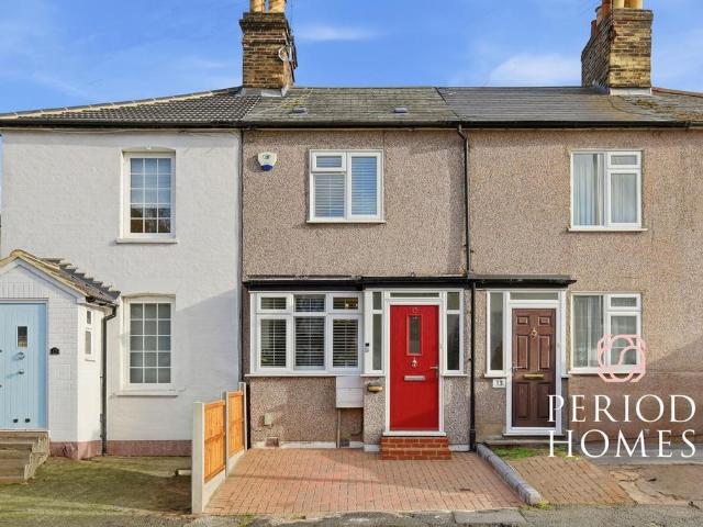 House for sale in Navestock Side, Essex