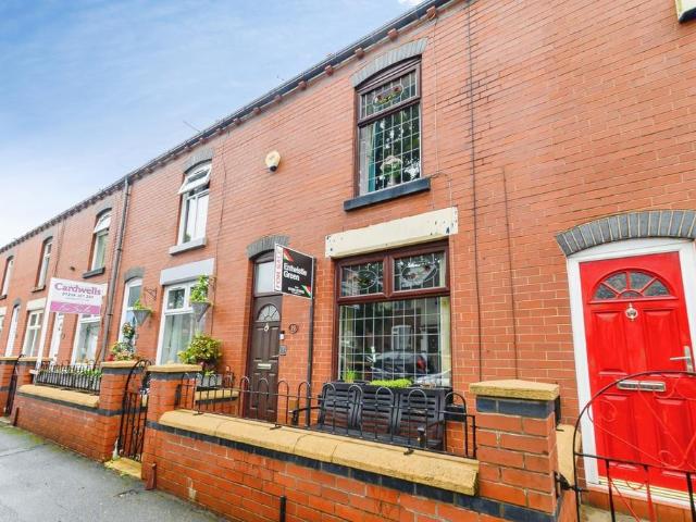 House for sale in Heaton, Lee Bank