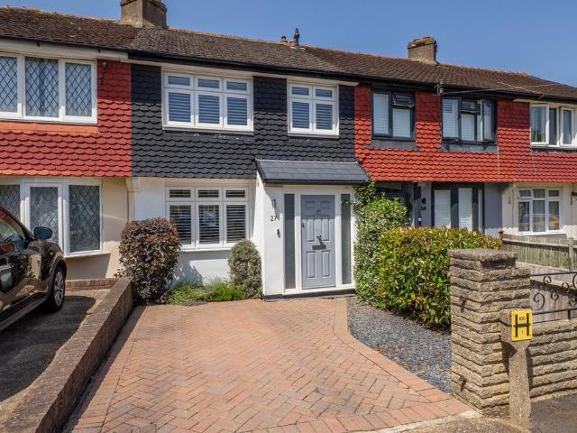 House for sale in Old Malden, Greater London