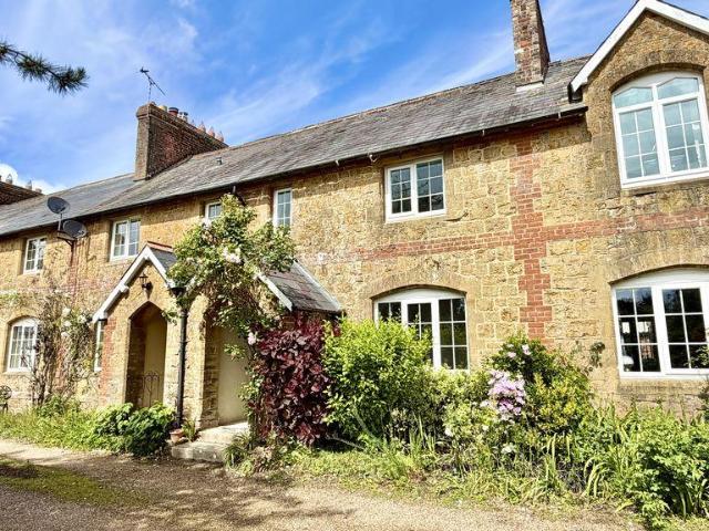 House for sale in Ilminster, Somerset