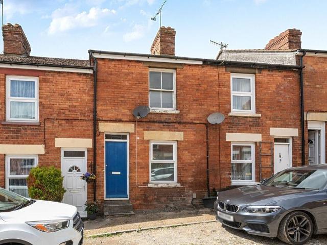 House for sale in Ludgershall, Wiltshire