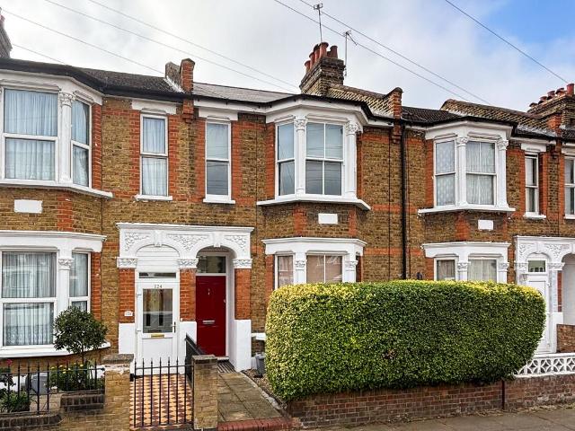 House for sale in London Borough of Lewisham, Greater London
