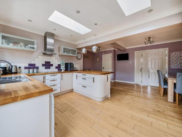 House for sale in Sandown Park, Kent