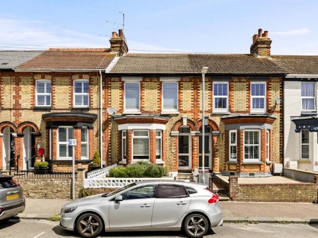 House for sale in Elms Vale, Ash
