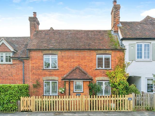 House for sale in Ewhurst, Waverley