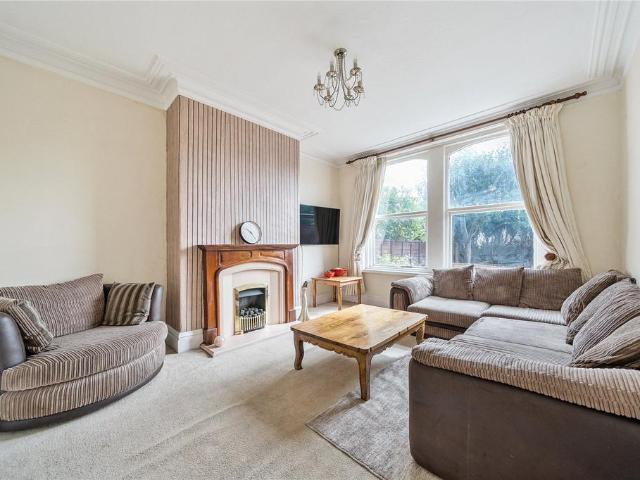 House for sale in Slaid Hill, Leeds