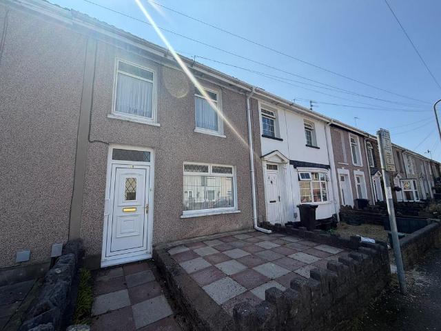 House for sale in Cimla, Neath