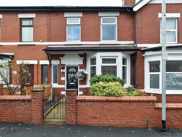 House for sale in Cowling, Andertons Mill
