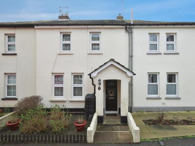 House for sale in Upperton, Eastbourne