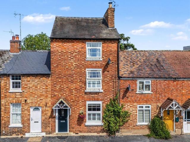 House for sale in Crookhill, Worcestershire
