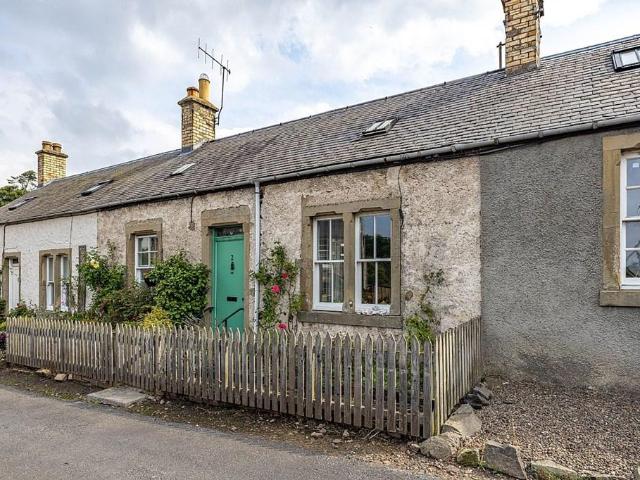 House for sale in Morebattle, Scotland
