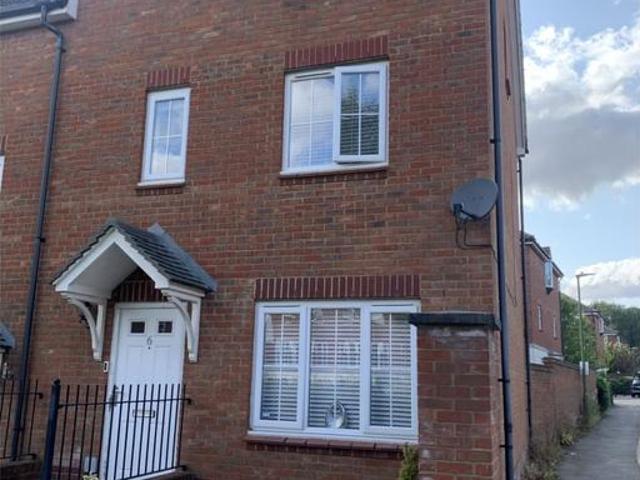 House for sale in Great Ashby, King's Walden