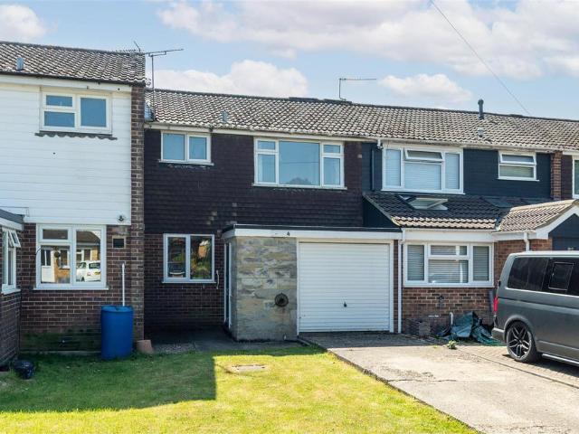 House for sale in Perryfields, West Sussex