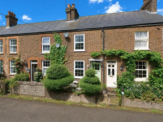 House for sale in Pouchen End, Hertfordshire
