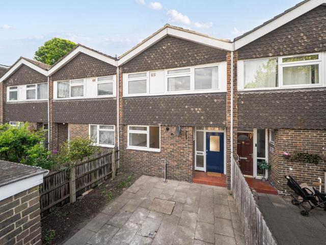 House for sale in London Borough of Lewisham, Greater London
