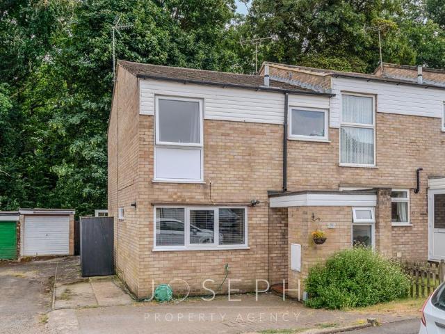 House for sale in Key Street, Suffolk
