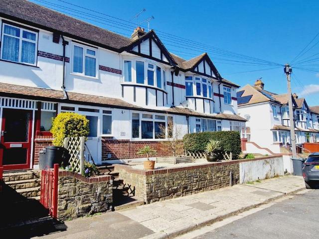 House for sale in Kings Farm, Hamerton