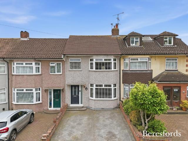 House for sale in Pot Kilns, Greater London