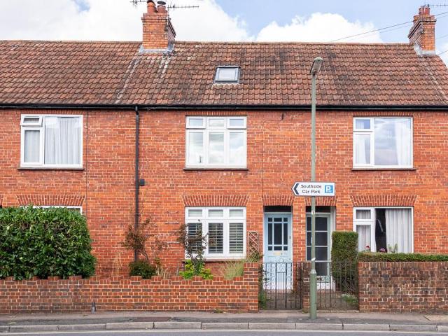 House for sale in Rose Hill, Mole Valley