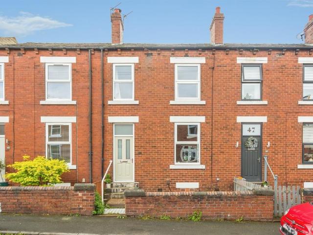House for sale in Horbury, West Yorkshire