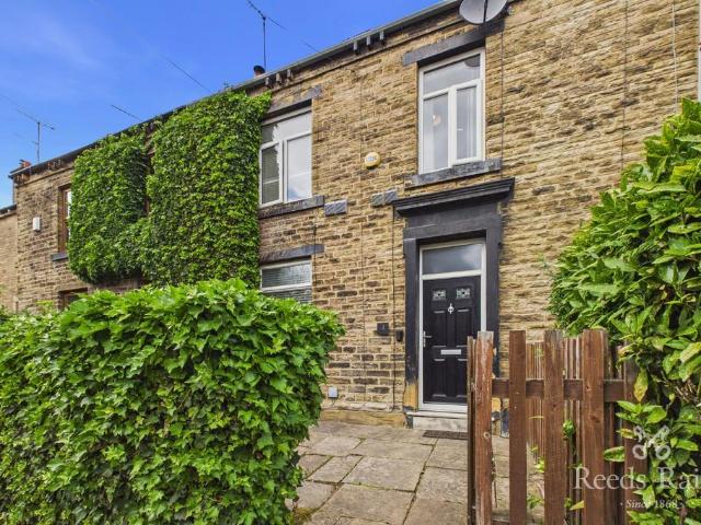 House for sale in Cleckheaton, West Yorkshire