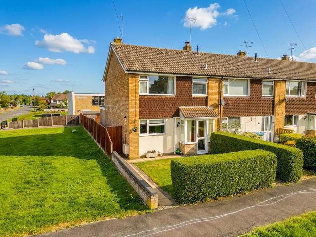 House for sale in Bedgrove, Aylesbury