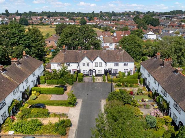House for sale in Calderstones