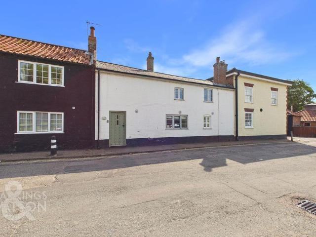 House for sale in Eastbridge, Suffolk