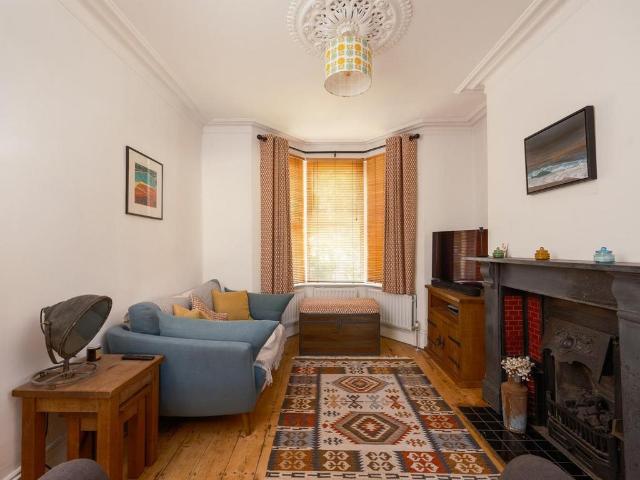 House for sale in Feckenham, City Of Bristol