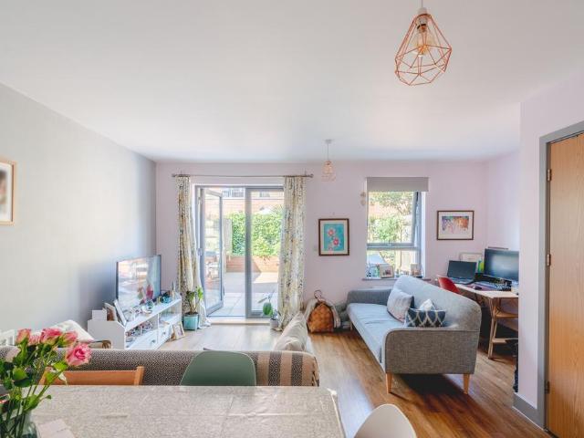 House for sale in Paintworks, Bristol