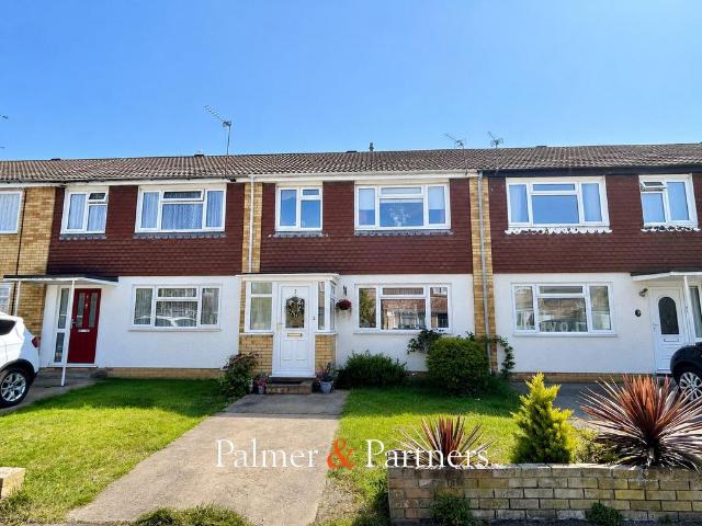 House for sale in Dale Hill, Essex