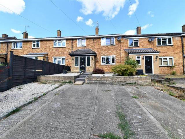House for sale in Broadwater, Shephall