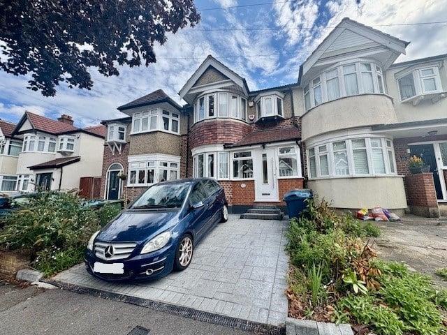 House for sale in Lane, Greater London