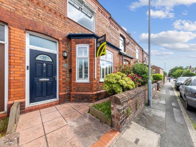 House for sale in Stockton Heath, Warrington
