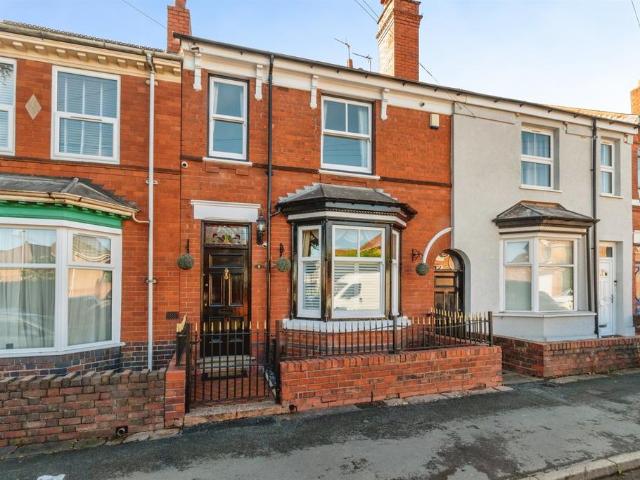 House for sale in Wednesbury, Sandwell