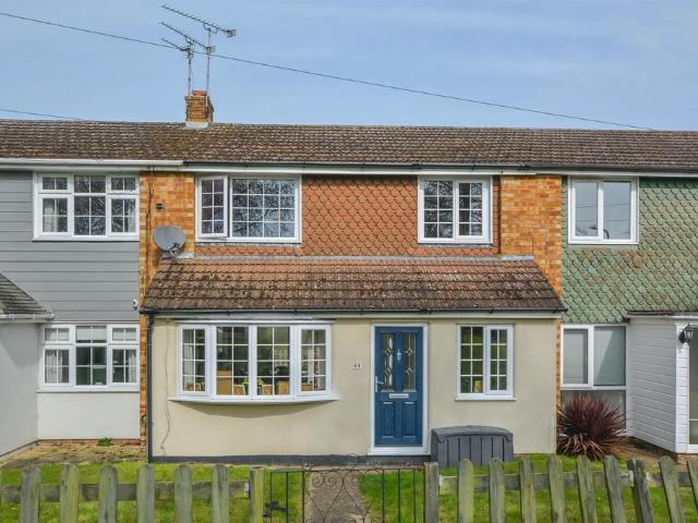 House for sale in Pilgrims' Hatch, Navestock Side