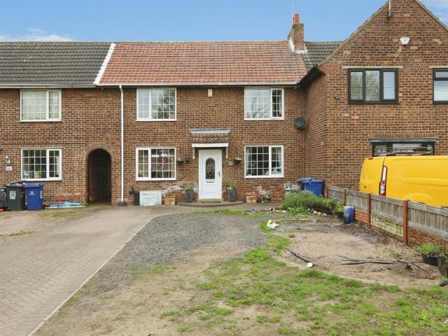 House for sale in Edenthorpe, South Yorkshire