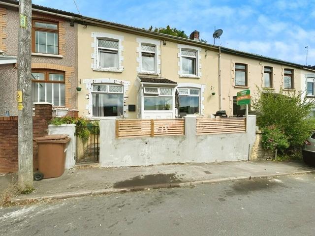 House for sale in Brithdir, New Tredegar