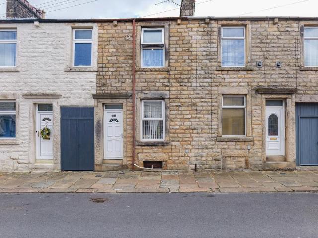 House for sale in Moorlands, Bare