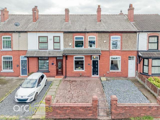 House for sale in Howe Bridge, Wigan