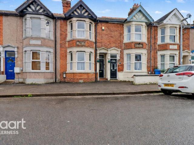 House for sale in Sheerness, Oad Street