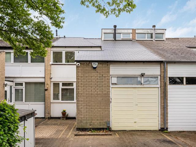 House for sale in Panshanger, Fretherne