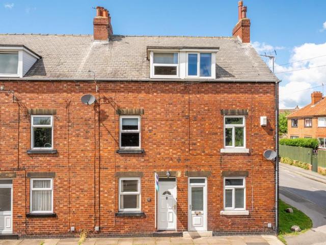 House for sale in Fishers Green, North Yorkshire