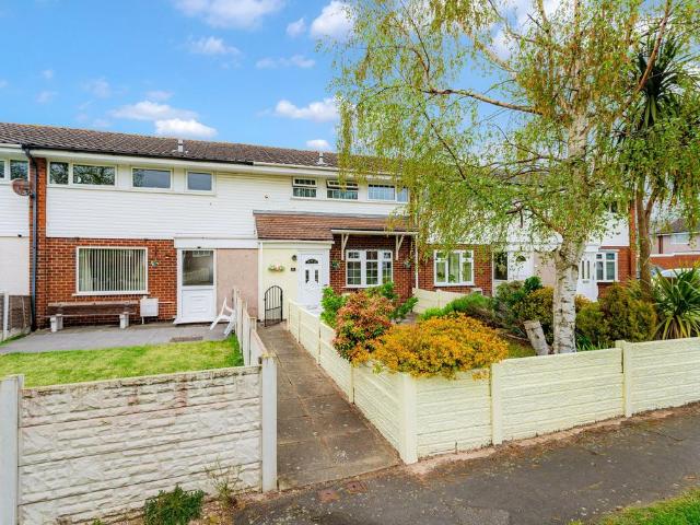 House for sale in Halton