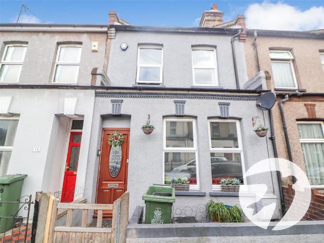 House for sale in London Borough of Bexley, Greater London