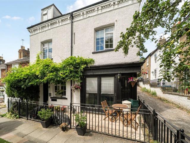 House for sale in Chislehurst, Greater London