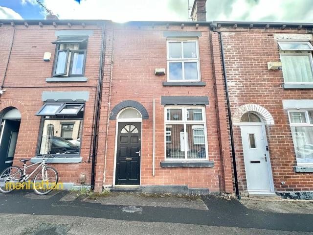 House for sale in Lee Bank, Greater Manchester